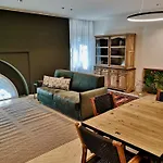 Maison Leon 아파트 베르가모