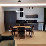 Maison Leon 아파트