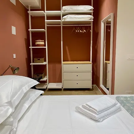 Apartment Maison Leon Bergamo