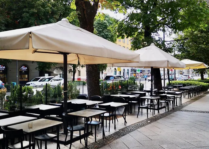 Апартаменты Maison Leon